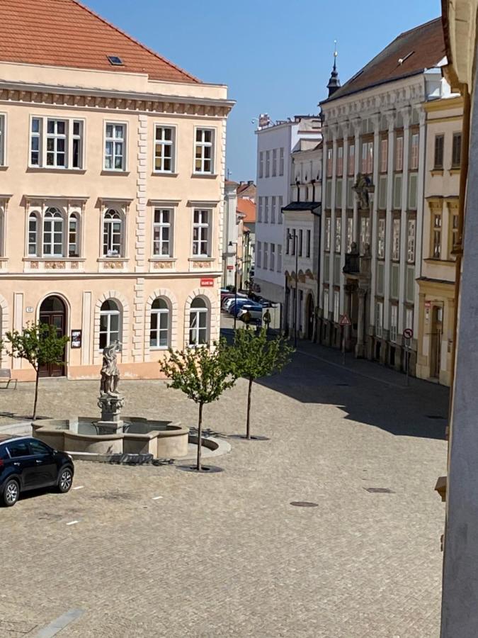 Rezidence Zvon Hotel Znojmo Exterior photo